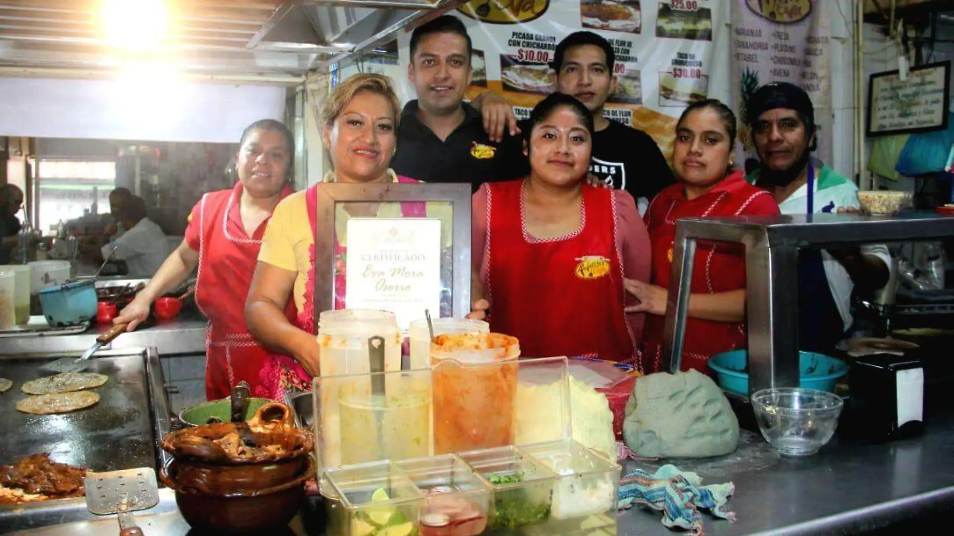 Cocineras del Mercado Melchor Ocampo